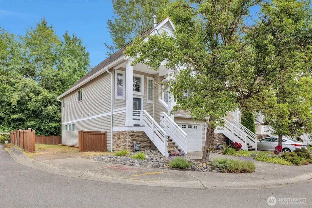 20454 137th Avenue SE Kent WA 98042
