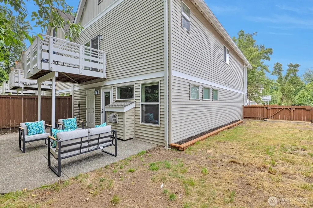 20454 137th Avenue SE Kent WA 98042