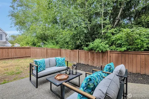 20454 137th Avenue SE Kent WA 98042