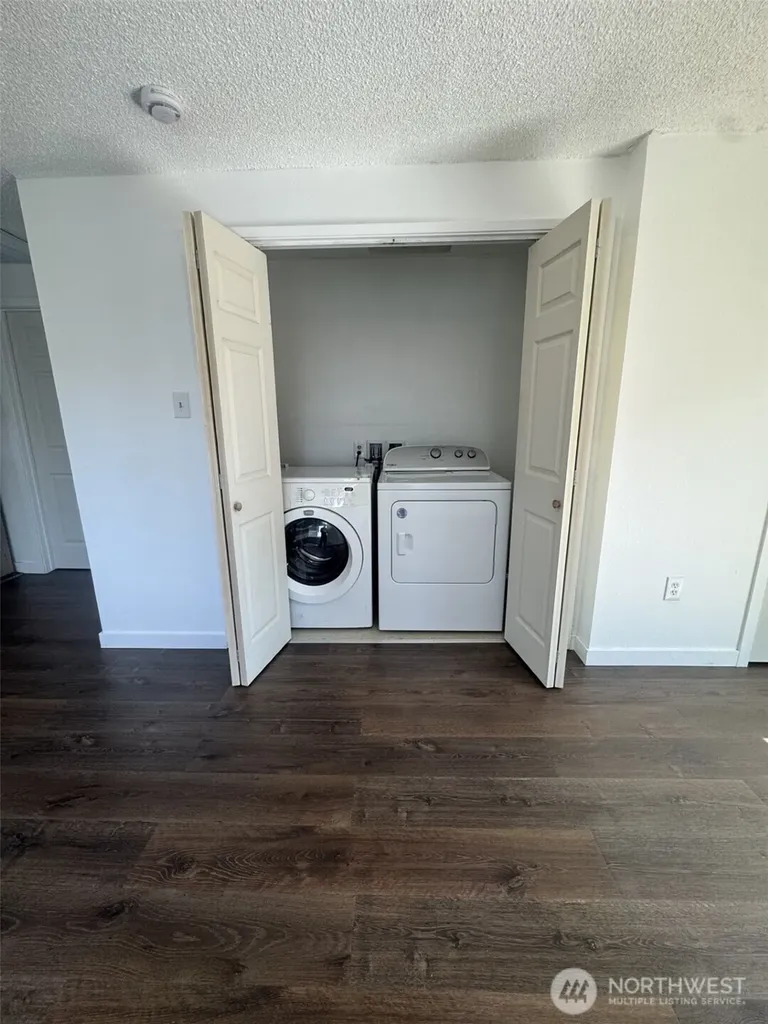 7139 S Tyler Street Court Tacoma WA 98409