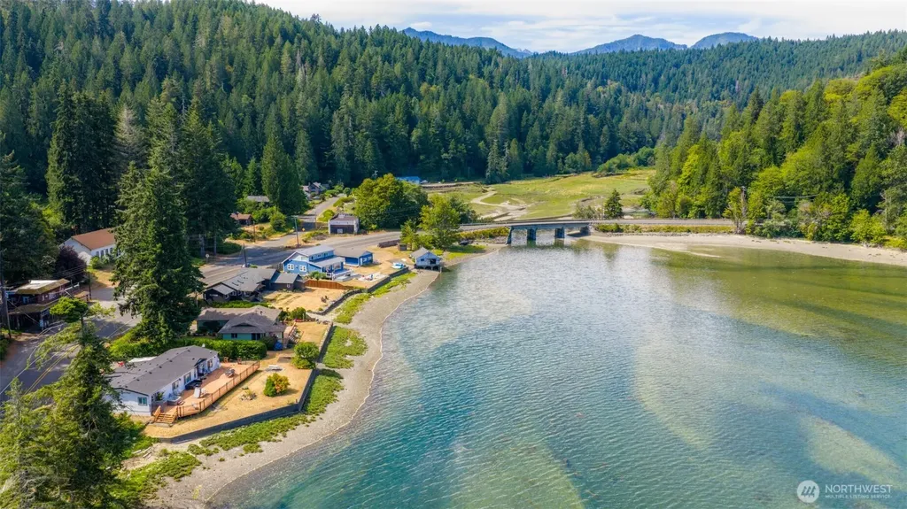0 N Robinson Road Lilliwaup WA 98555