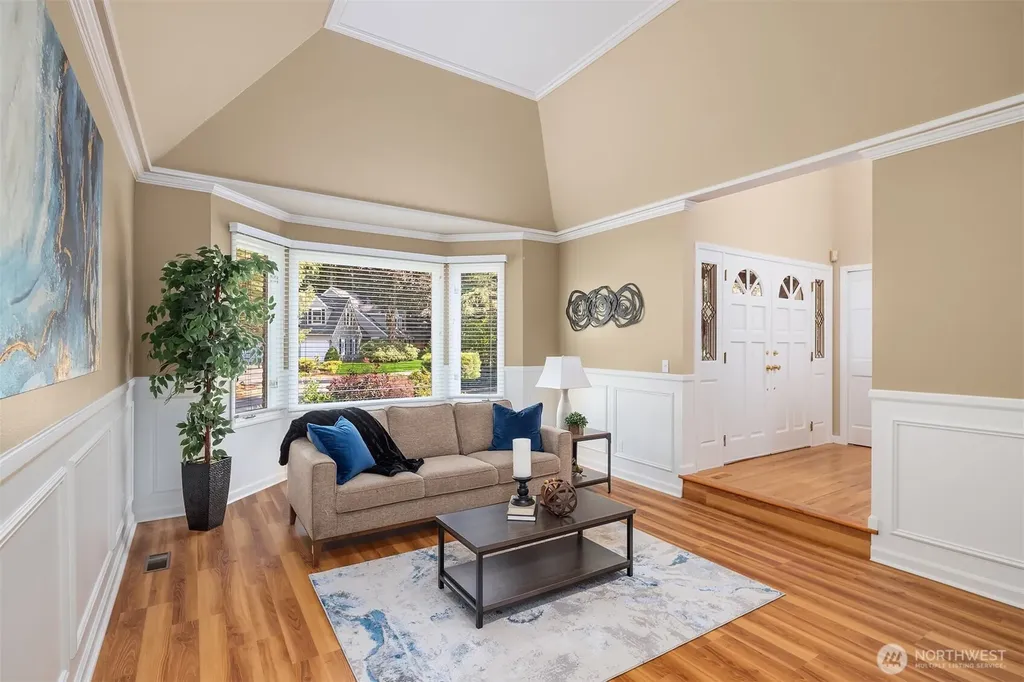 2521 227th Place NE Sammamish WA 98074