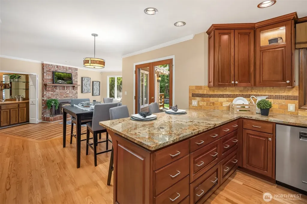 2521 227th Place NE Sammamish WA 98074