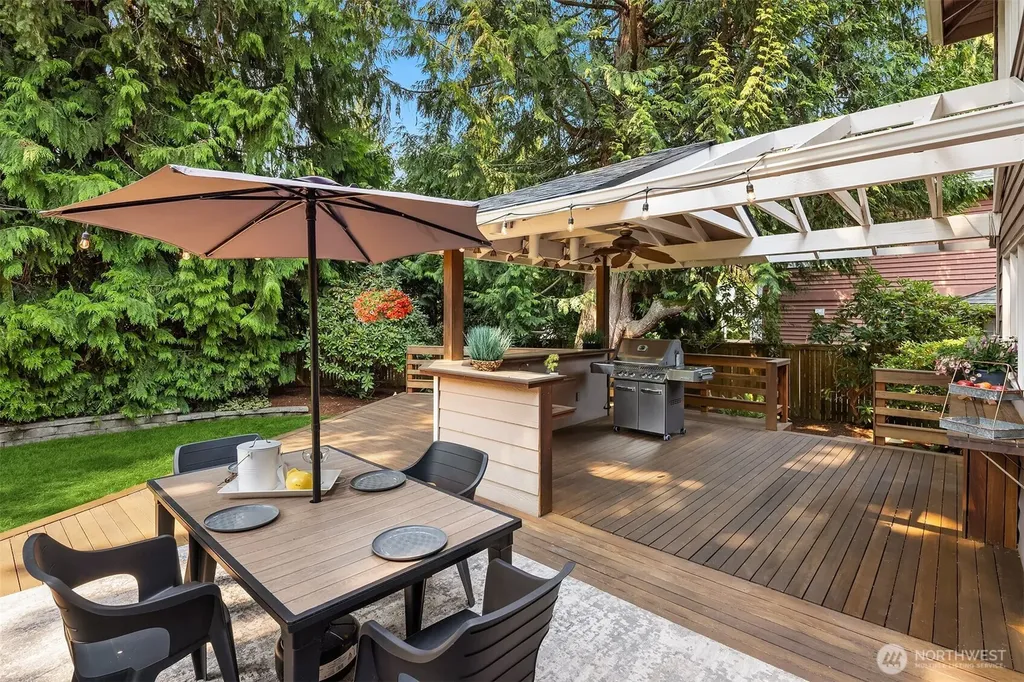 2521 227th Place NE Sammamish WA 98074