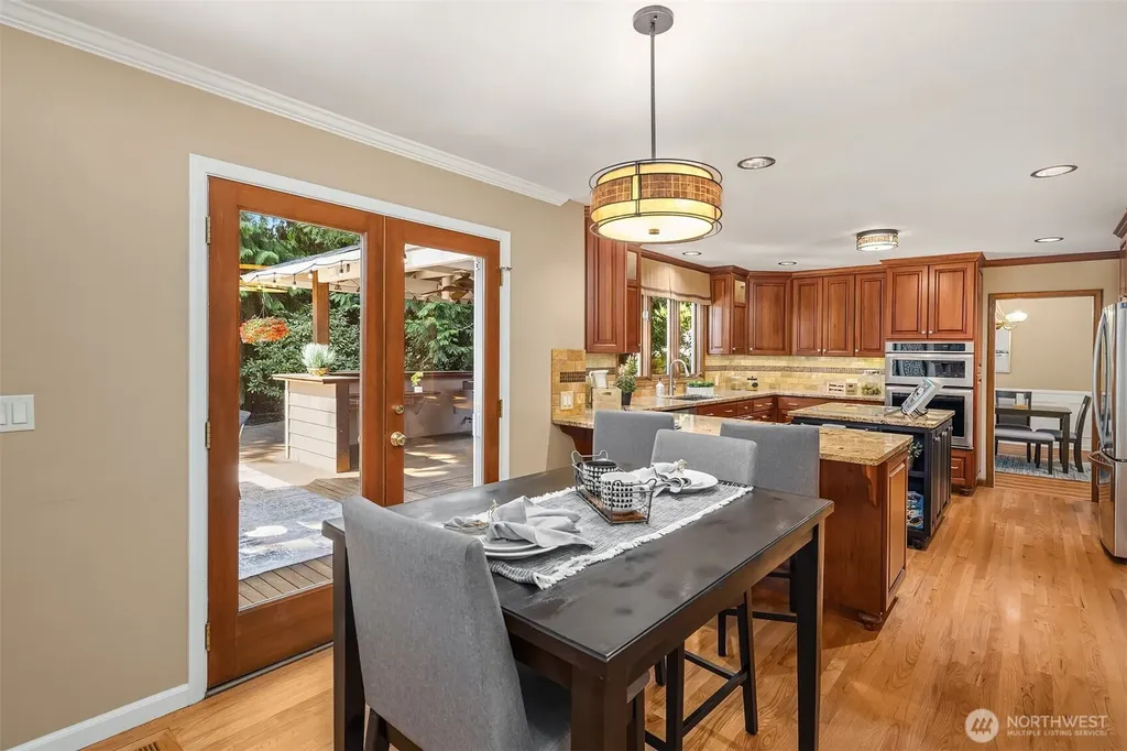 2521 227th Place NE Sammamish WA 98074