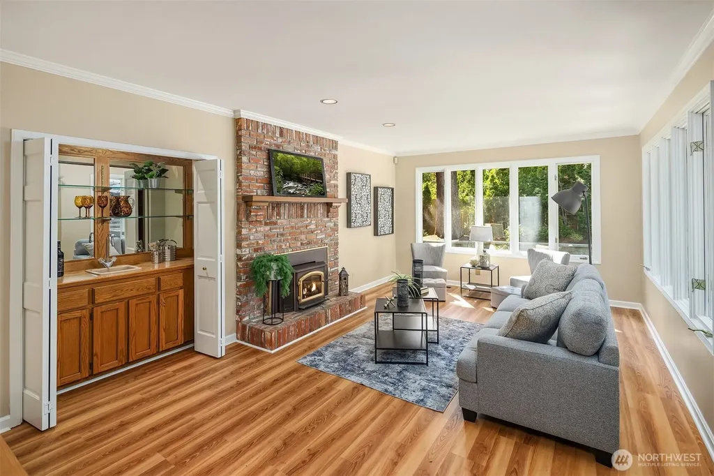 2521 227th Place NE Sammamish WA 98074