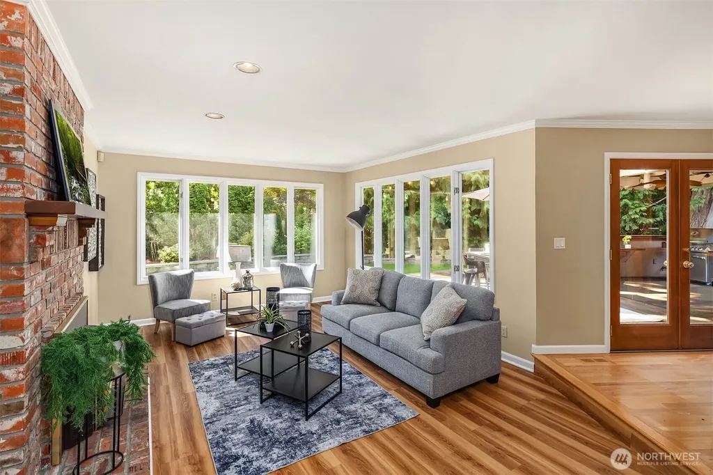 2521 227th Place NE Sammamish WA 98074