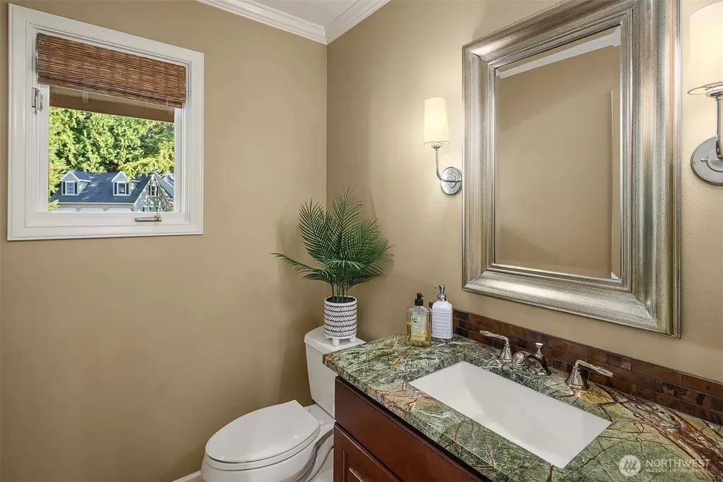 2521 227th Place NE Sammamish WA 98074