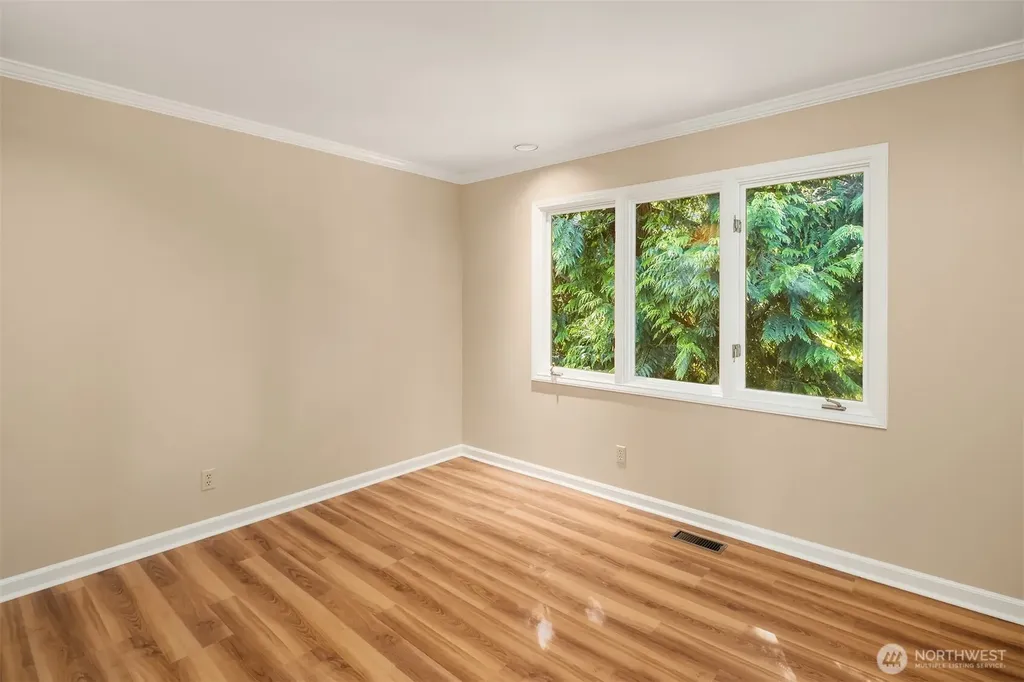 2521 227th Place NE Sammamish WA 98074