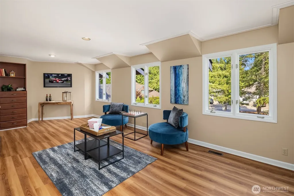 2521 227th Place NE Sammamish WA 98074