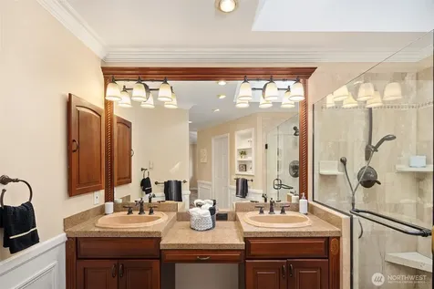2521 227th Place NE Sammamish WA 98074