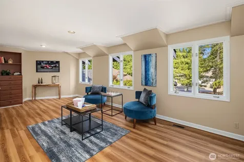 2521 227th Place NE Sammamish WA 98074