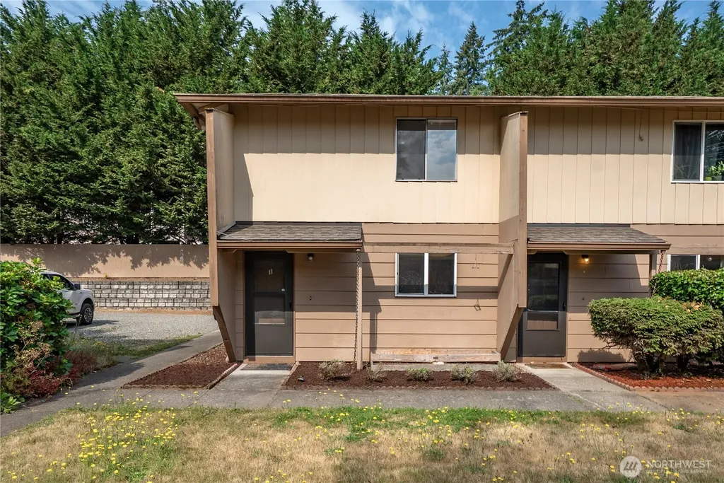4819 S 56th Street Tacoma WA 98409