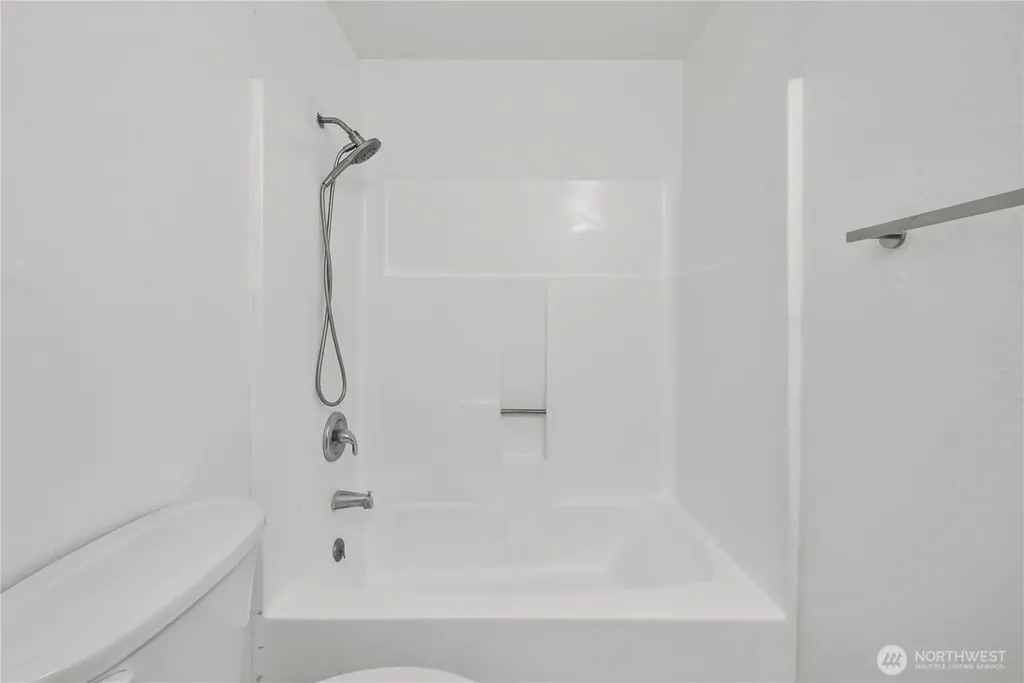 4819 S 56th Street Tacoma WA 98409