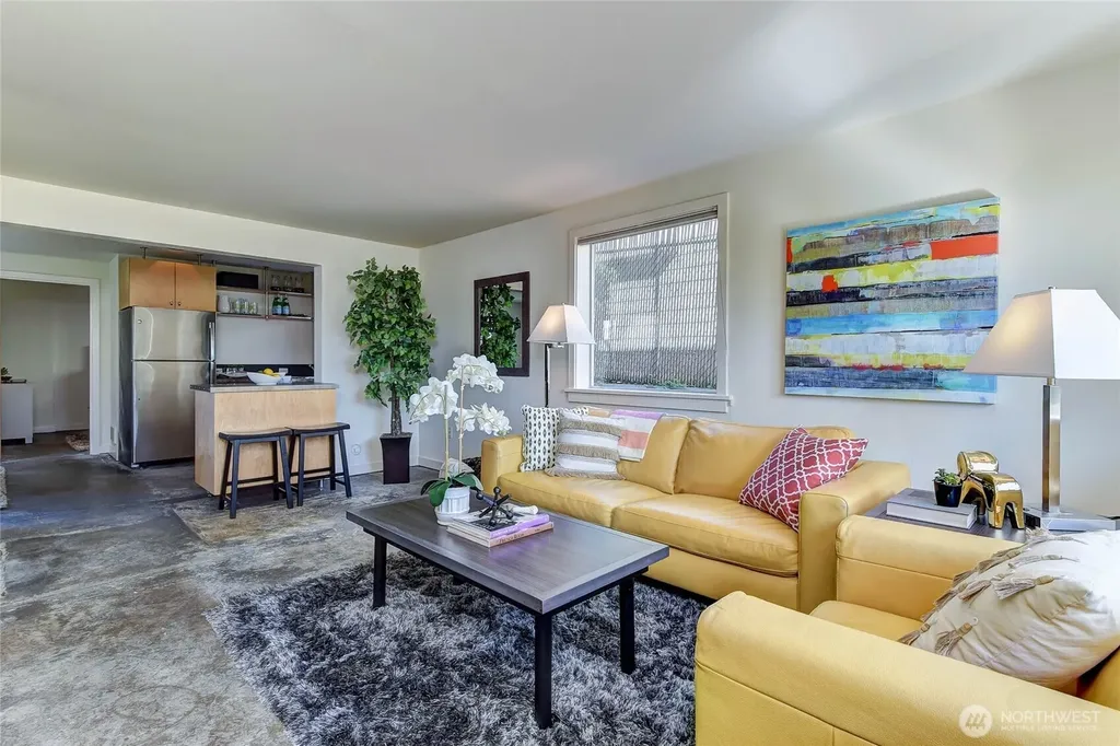 1822 S King Street Seattle WA 98144