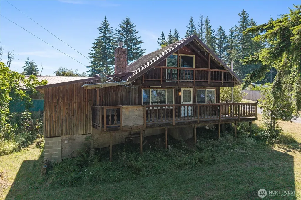 11413 501st Street E Eatonville WA 98328