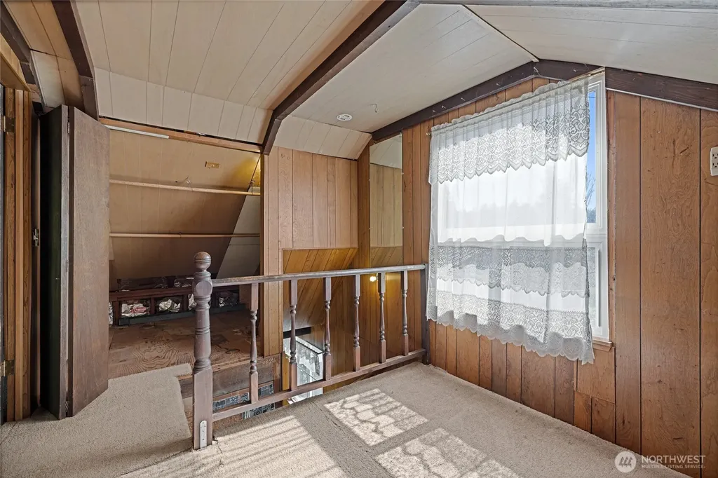 11413 501st Street E Eatonville WA 98328
