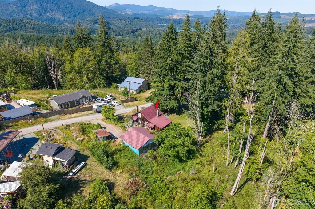 11413 501st Street E Eatonville WA 98328