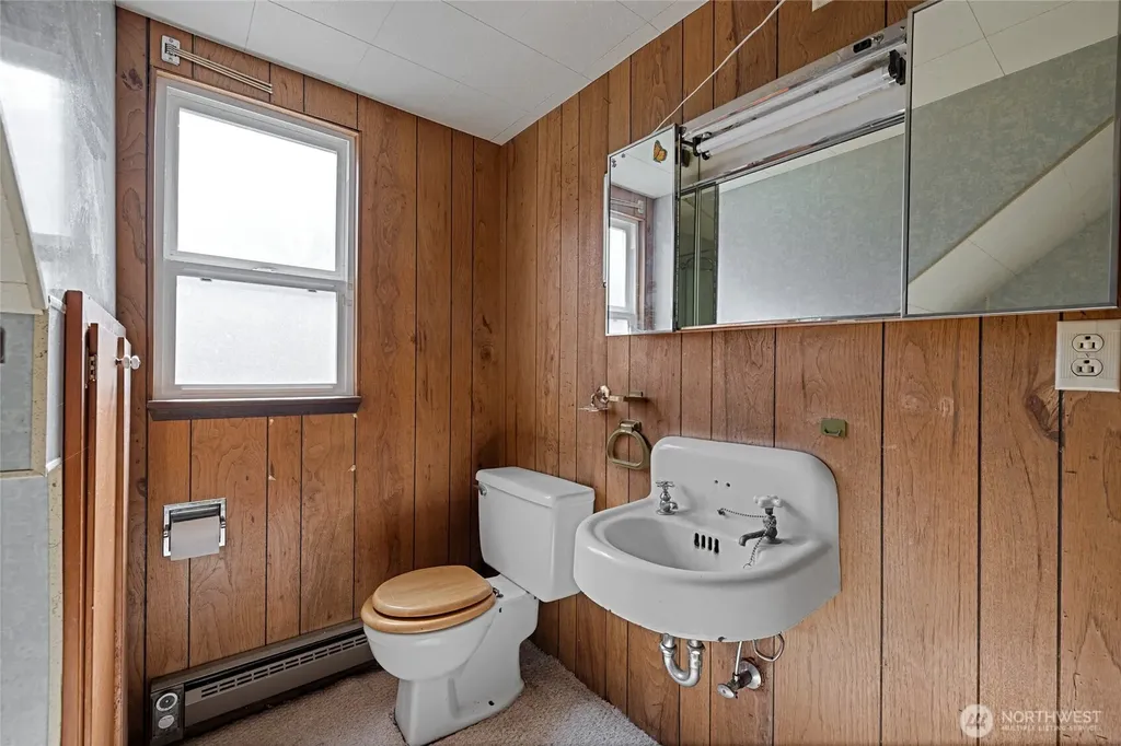 11413 501st Street E Eatonville WA 98328