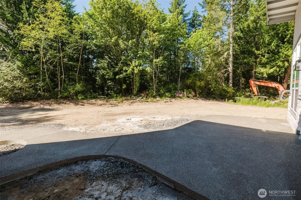 5170 SE Lars Hanson Port Orchard WA 98367