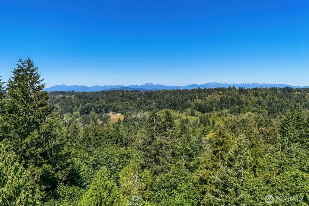 5170 SE Lars Hanson Port Orchard WA 98367