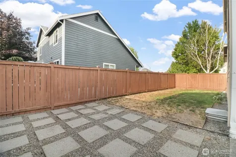 17210 139th Avenue E Puyallup WA 98374