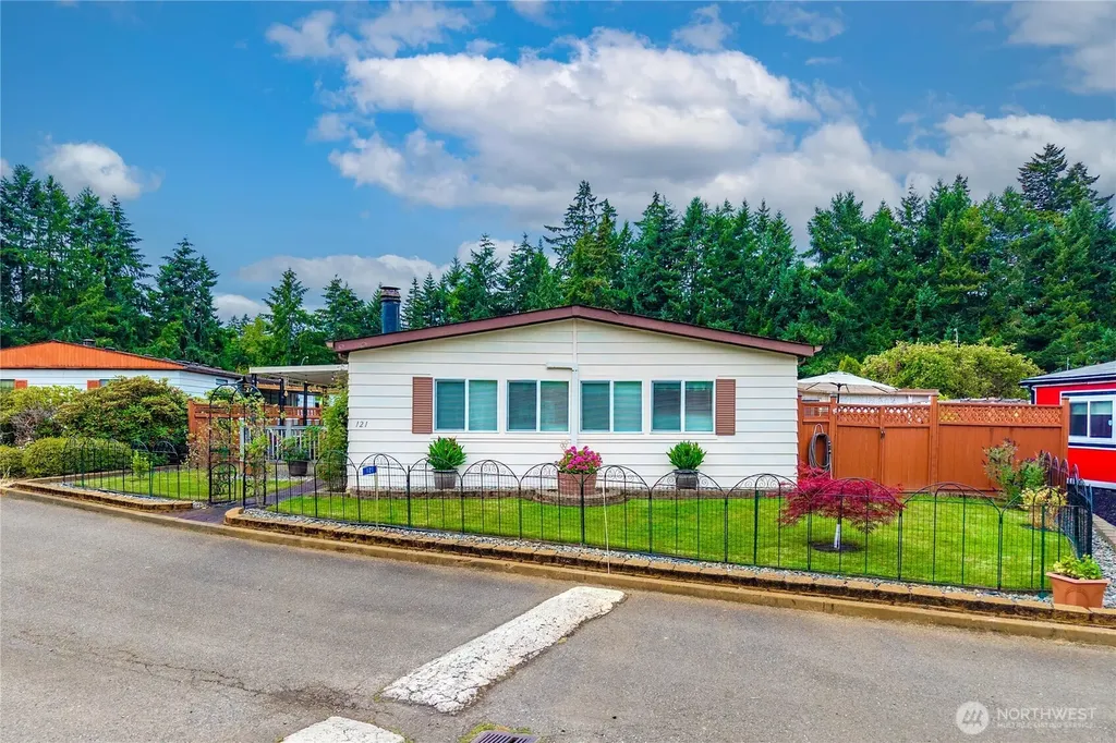 4806 Cushman Road NE Olympia WA 98506