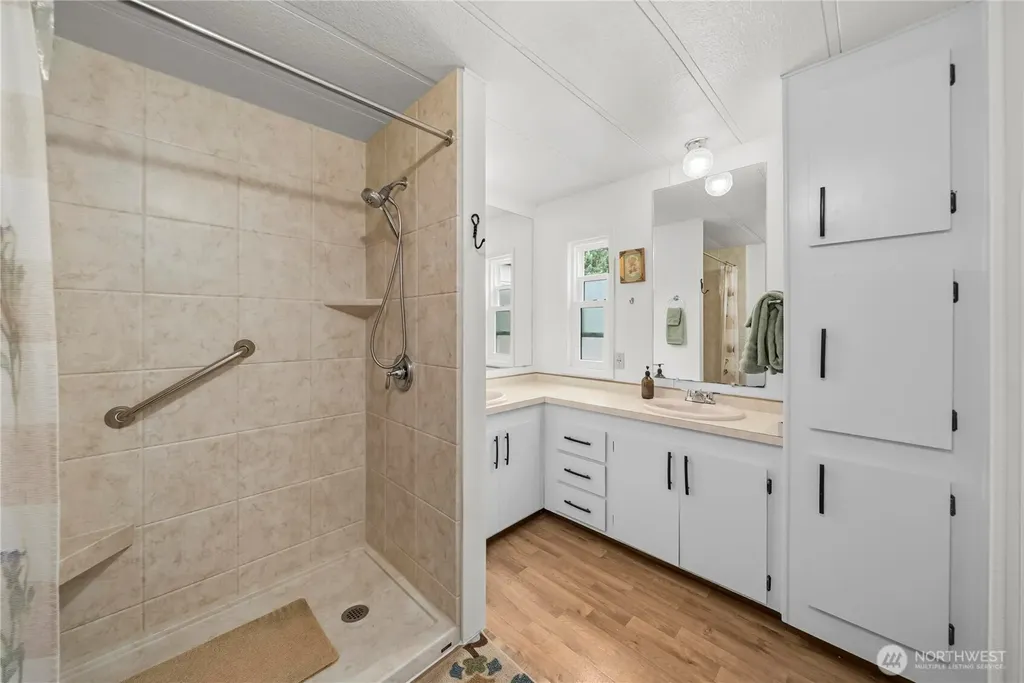4806 Cushman Road NE Olympia WA 98506