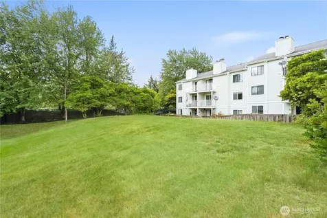 25005 98th Place S Kent WA 98030