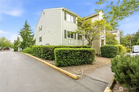 25005 98th Place S Kent WA 98030