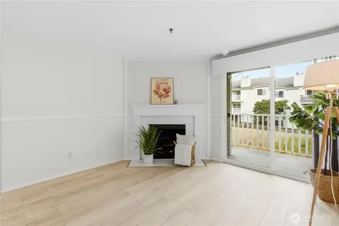 25005 98th Place S Kent WA 98030