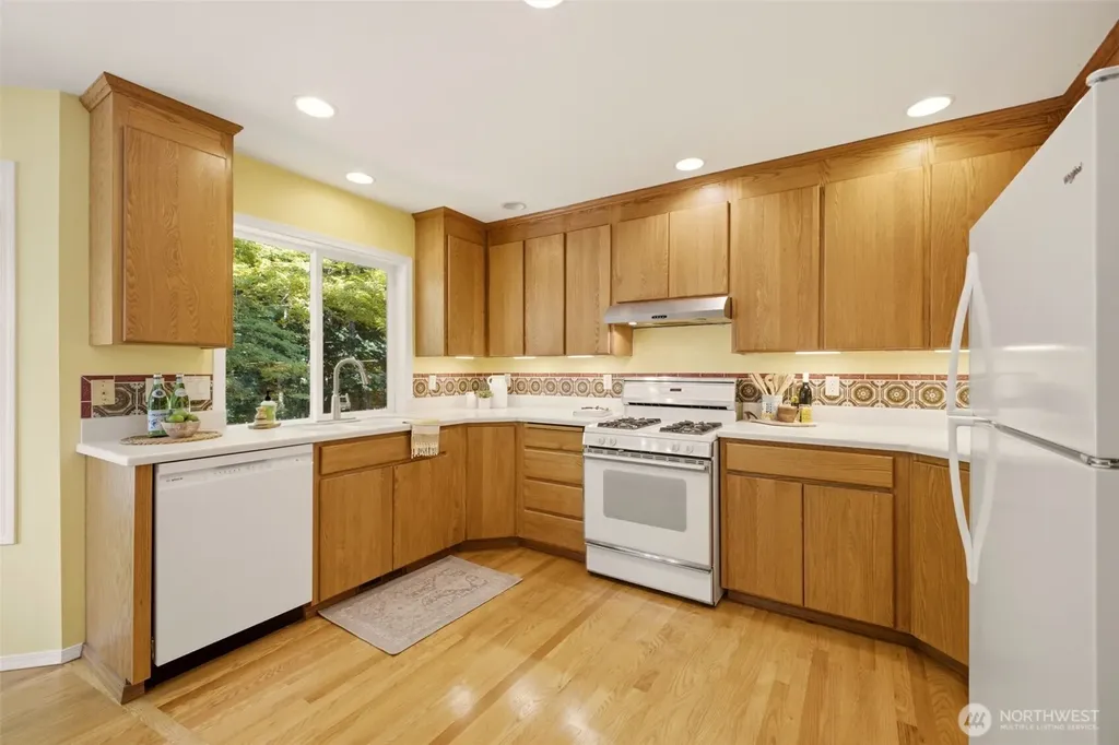 403 Sheridan Place Steilacoom WA 98388