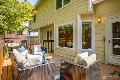 403 Sheridan Place Steilacoom WA 98388