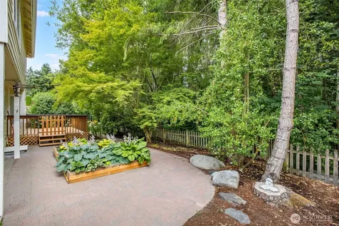 403 Sheridan Place Steilacoom WA 98388
