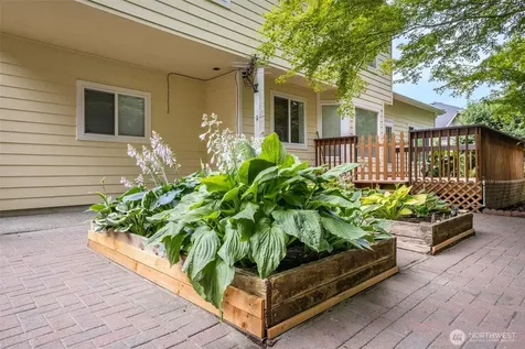 403 Sheridan Place Steilacoom WA 98388