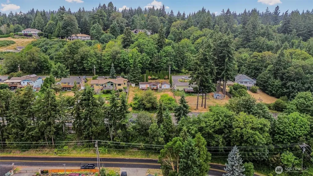 675 Vesper Way Camano Island WA 98282