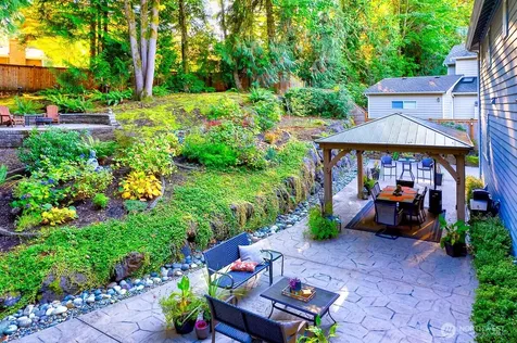 17033 NE 108th Way Redmond WA 98052