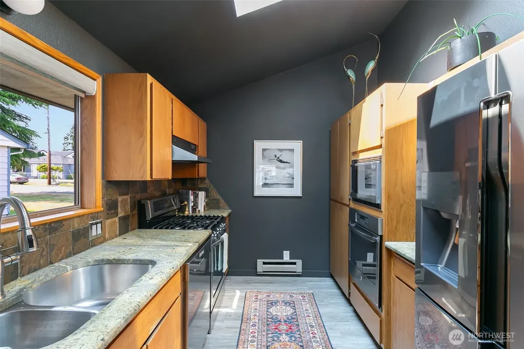 604 Tamarack Avenue Everett WA 98203