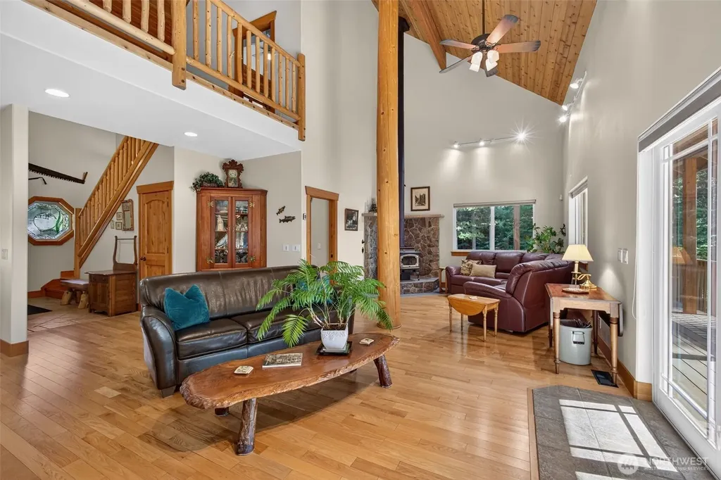 12369 S Shugart Flats Road Leavenworth WA 98826