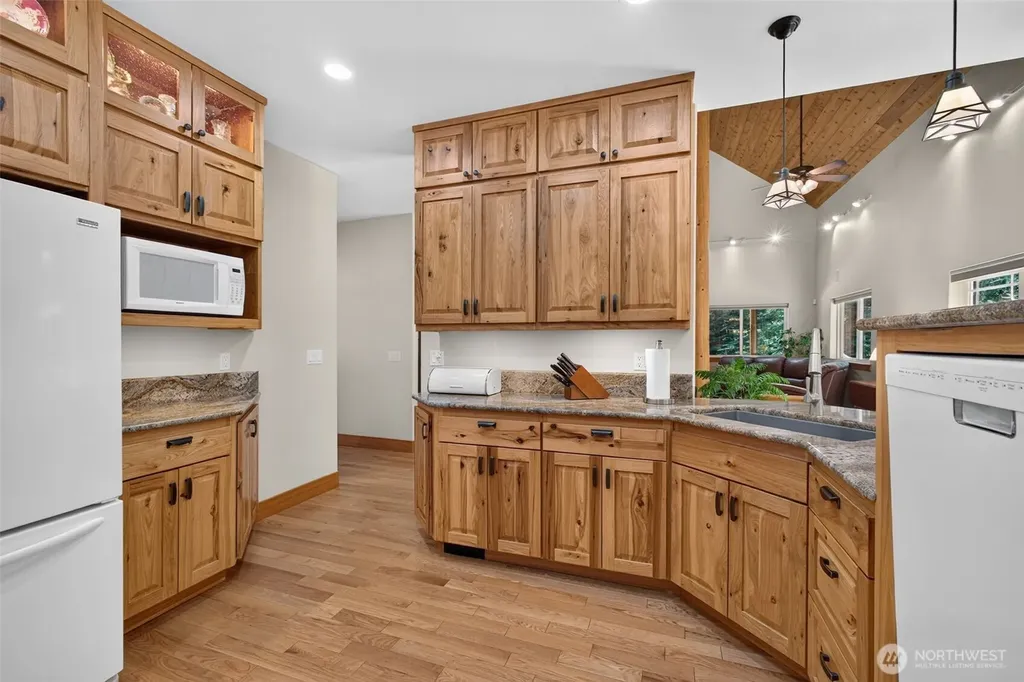 12369 S Shugart Flats Road Leavenworth WA 98826