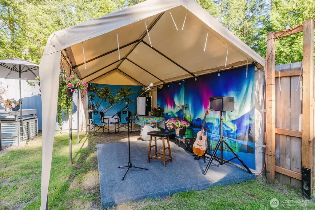 12514 144th Avenue NW Gig Harbor WA 98329
