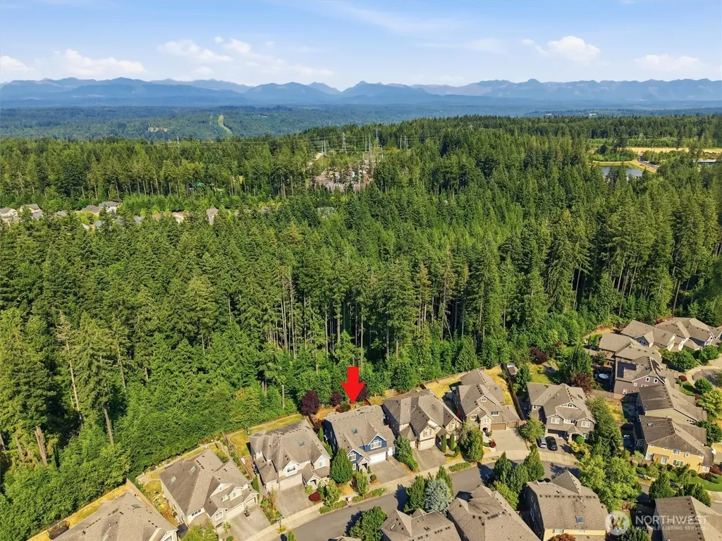 10082 240th Avenue NE Redmond WA 98053