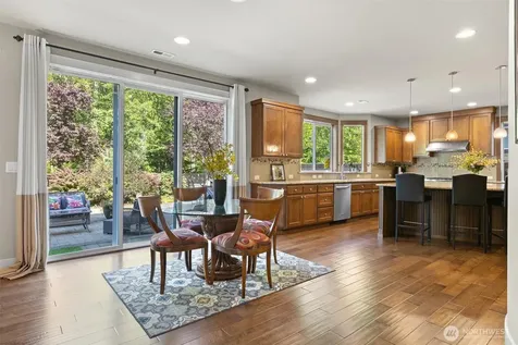 10082 240th Avenue NE Redmond WA 98053