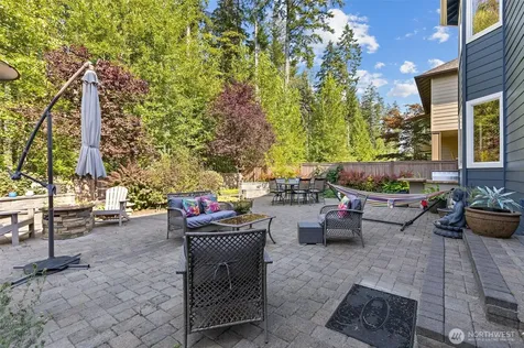 10082 240th Avenue NE Redmond WA 98053