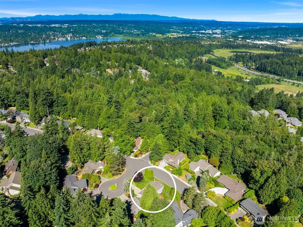 4230 205 Place NE Sammamish WA 98074