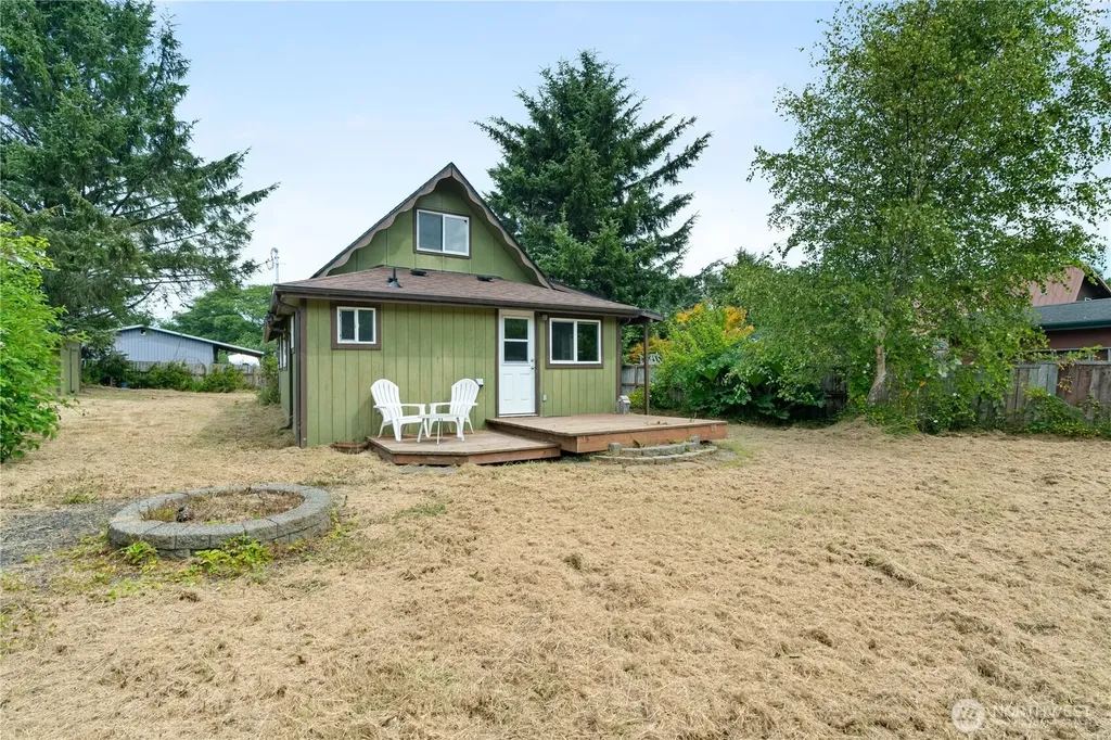 845 Schmid Road Grayland WA 98547