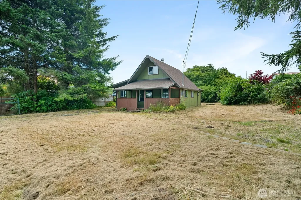 845 Schmid Road Grayland WA 98547