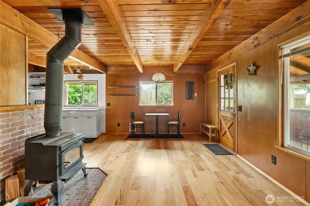 845 Schmid Road Grayland WA 98547