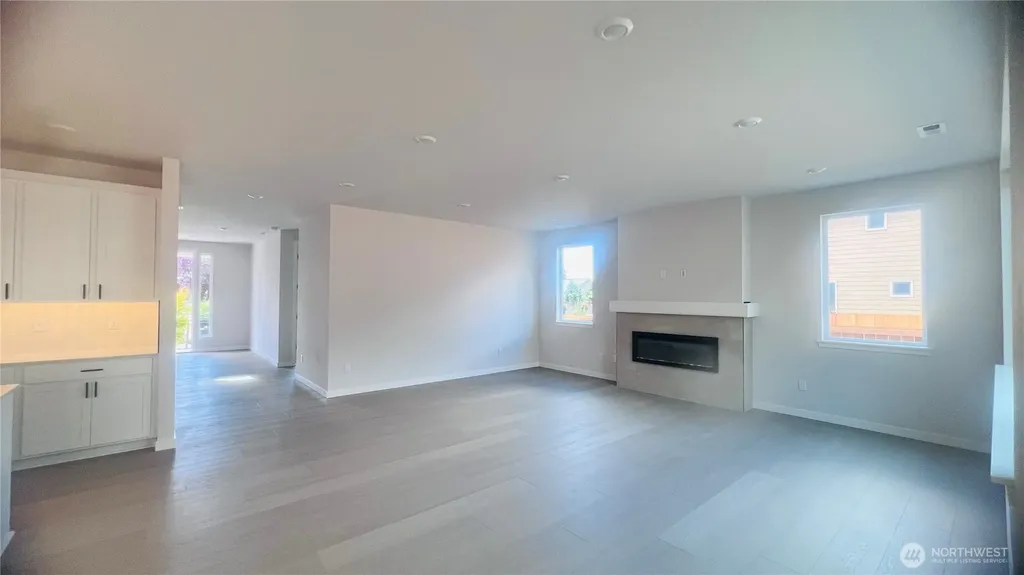 34232 SW 19th Avenue SW Federal Way WA 98023