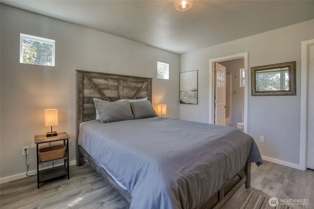 998 Point Brown Avenue SE Ocean Shores WA 98569